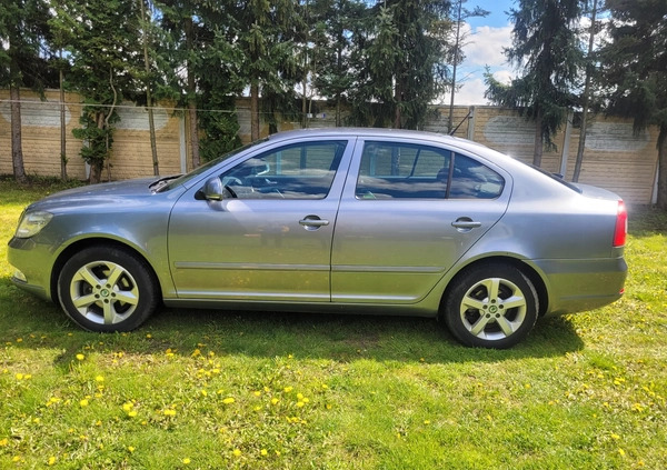 Skoda Octavia cena 15900 przebieg: 403500, rok produkcji 2012 z Lublin małe 92